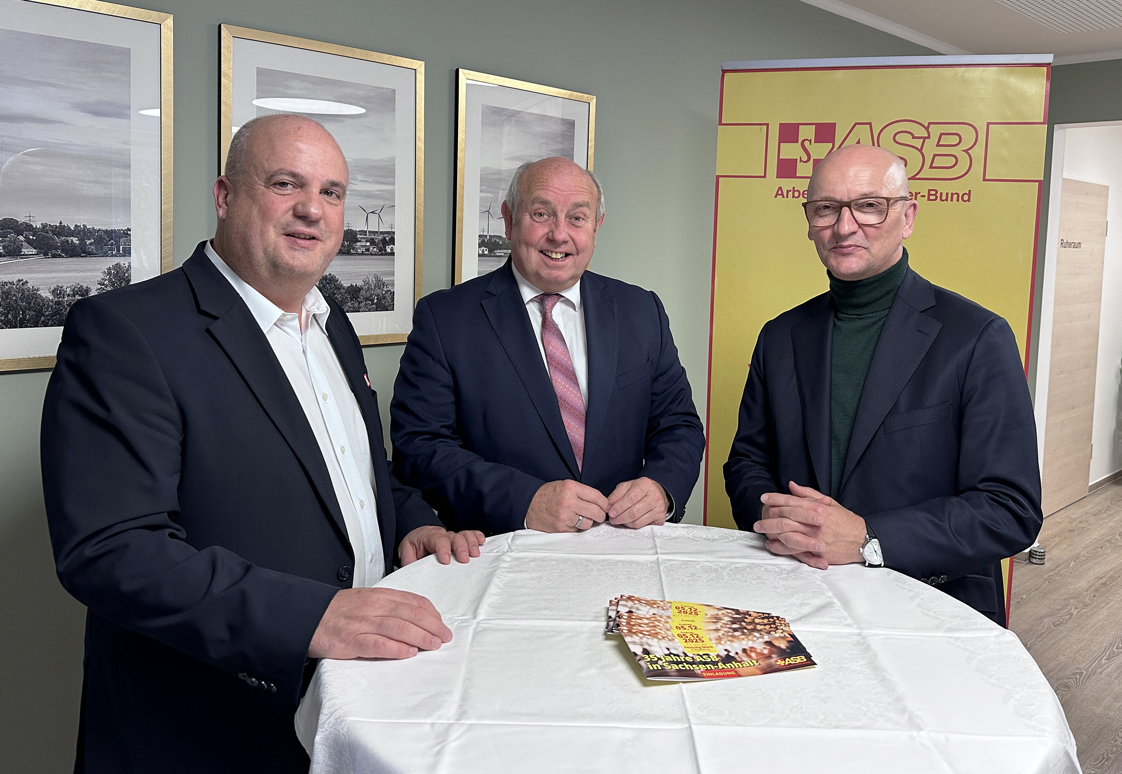 Dr. Uwe Martin Fichtmüller: 