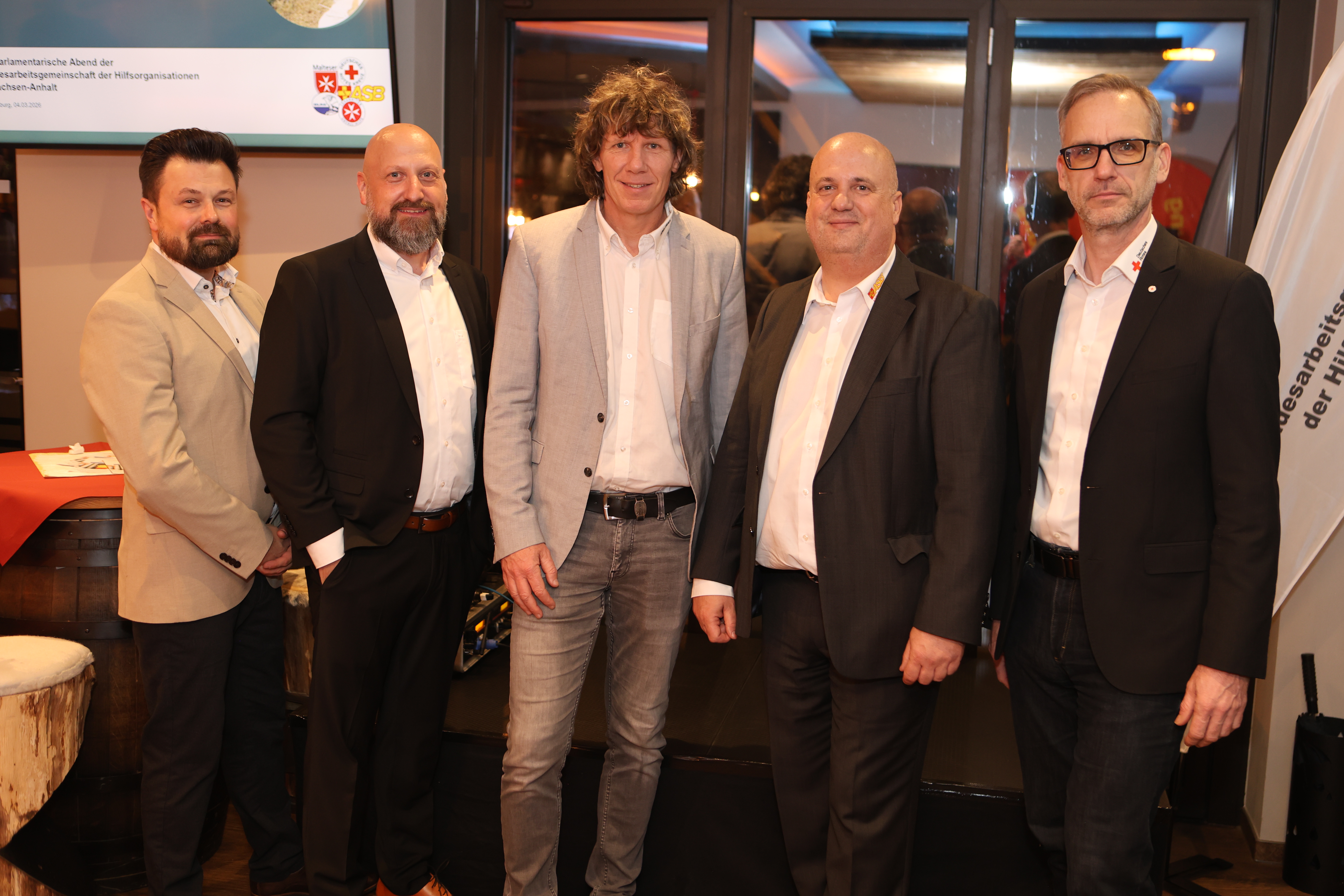 Wir helfen hier und jetzt. 