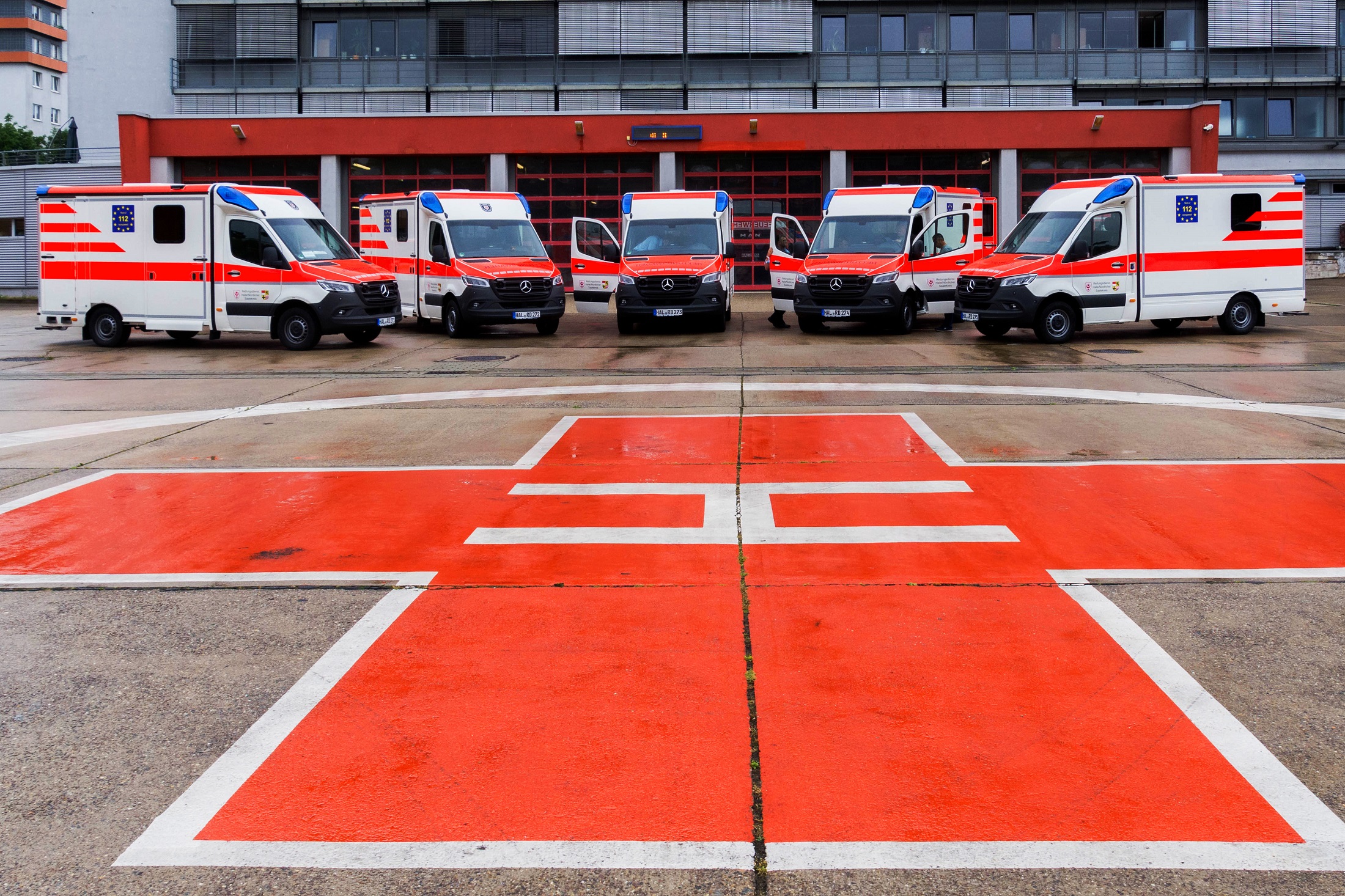 Zwei neue RTWs für den ASB Halle/Bitterfeld! Die Stadt Halle (Saale) investiert in Erneuerung der Rettungsdienstwagen-Flotte.