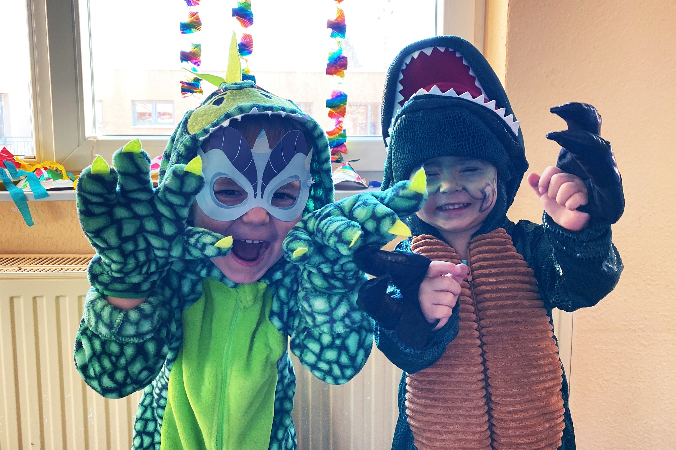 Helau und Hurra, der Fasching ist da! Im März feierten unsere ASB-Kids der Kita „Spatzennest“ in Halle-Dölau den diesjährigen Fasching. 